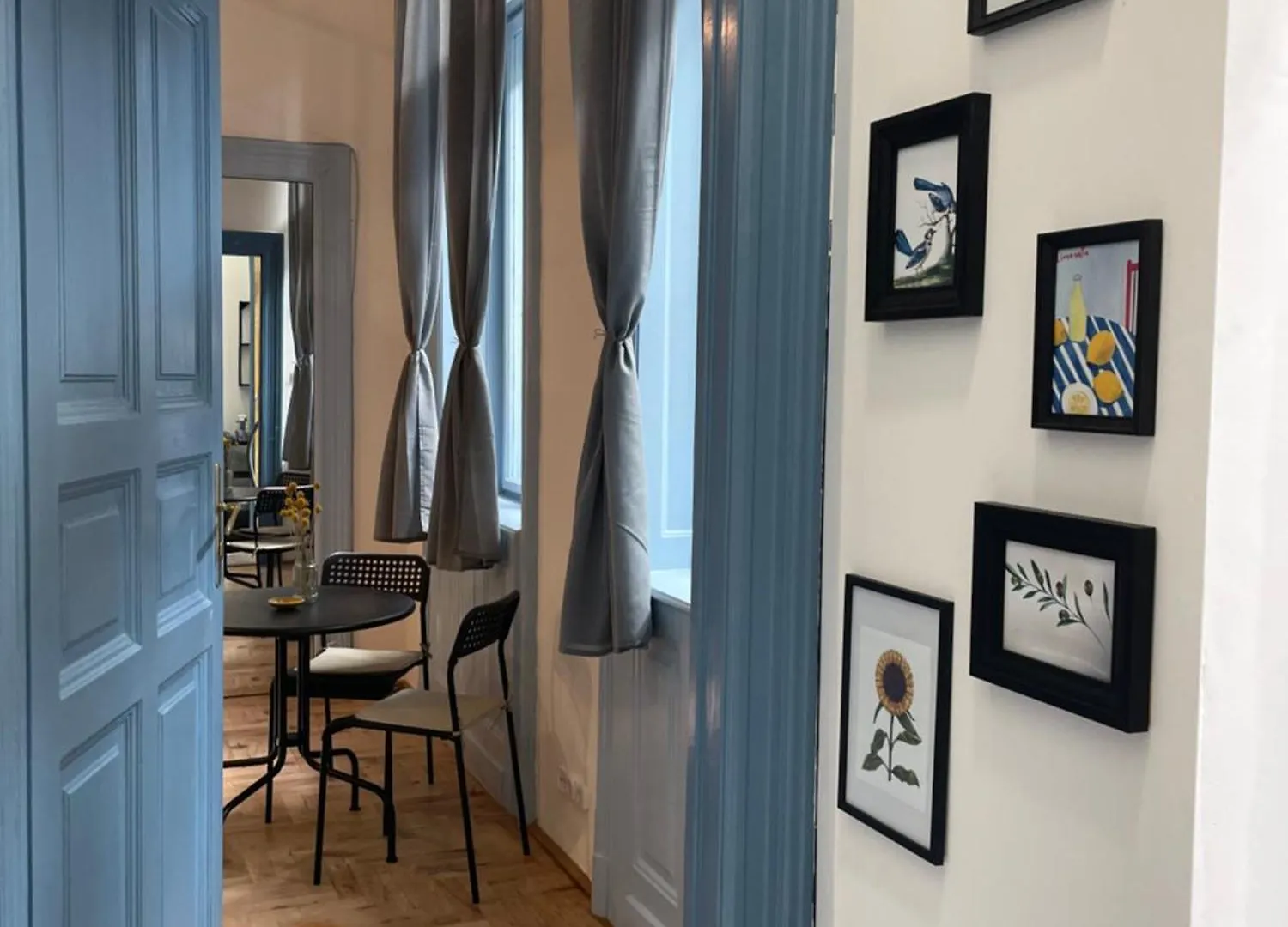 Blue Mirror Apartment Будапешт