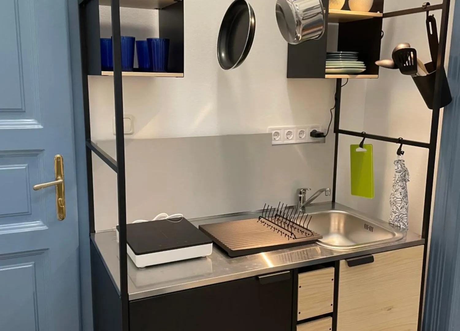 Blue Mirror Apartment Будапешт 0*,  Венгрия